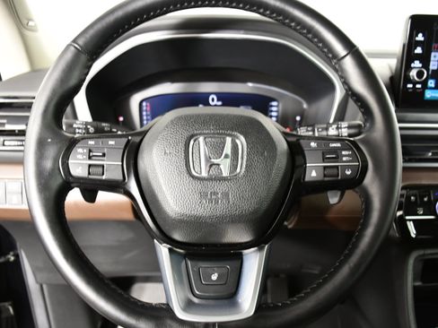 Used 2024 Honda Pilot Elite image 19