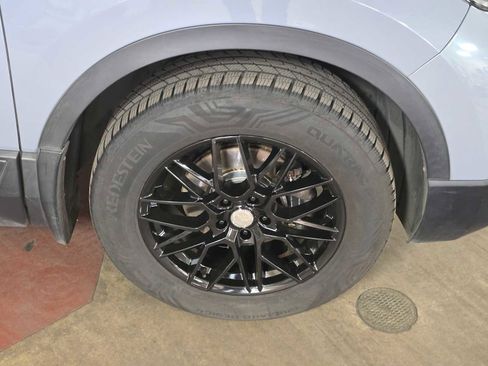 Used 2021 Honda CR-V EX-L image 9