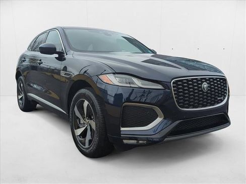 New 2025 Jaguar F-PACE R-Dynamic S image 7