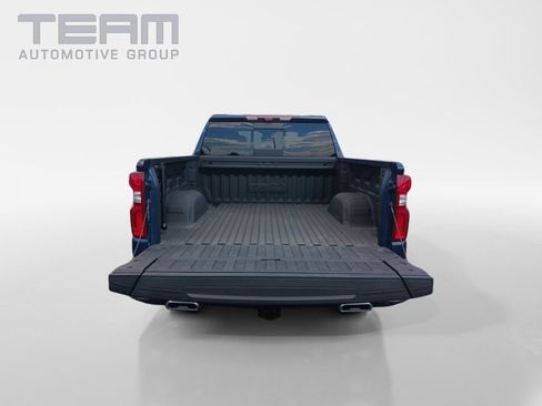 Used 2023 Chevrolet Silverado 1500 High Country w/ High Country Premium Package AWD/4WD image 13