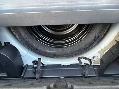 Used 2011 Nissan Rogue SV FWD image 31