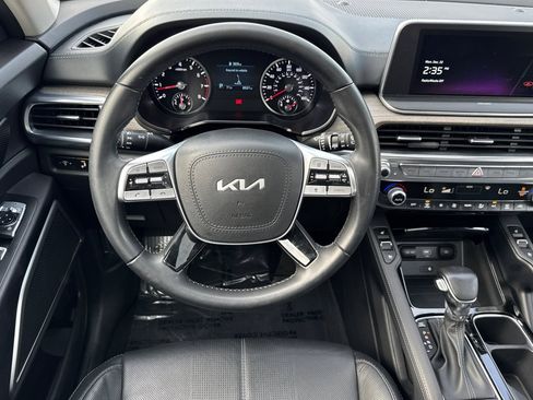 Used 2022 Kia Telluride EX w/ EX Premium Package image 18