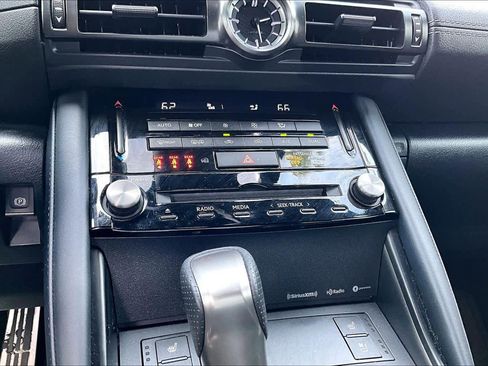 Used 2023 Lexus IS 350 F Sport w/ Navigation Package image 34