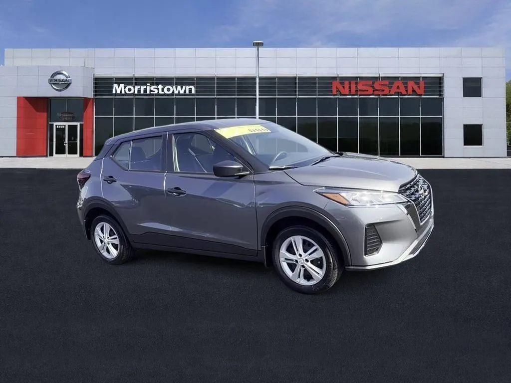 Used 2025 Nissan Kicks Play S FWD image 13