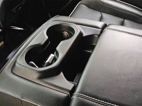 Used 2025 RAM 1500 Laramie image 34