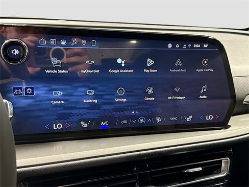 New 2026 Chevrolet Traverse LT w/ LPO, Floor Liner Package image 18