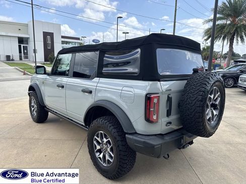 Used 2022 Ford Bronco Badlands AWD/4WD image 8