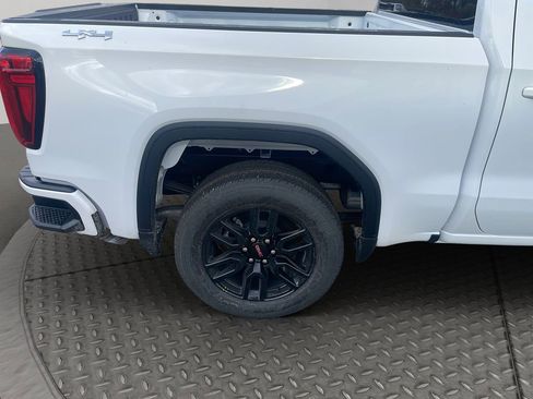New 2026 GMC Sierra 1500 Elevation image 22