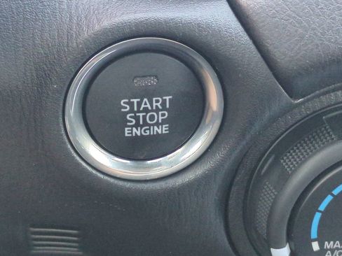 New 2025 MAZDA MX-5 Miata RF Club image 24