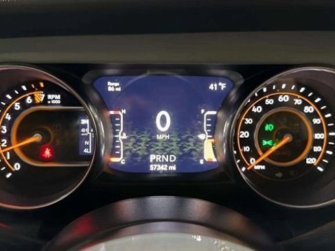 Used 2021 Jeep Wrangler Unlimited Sahara image 25