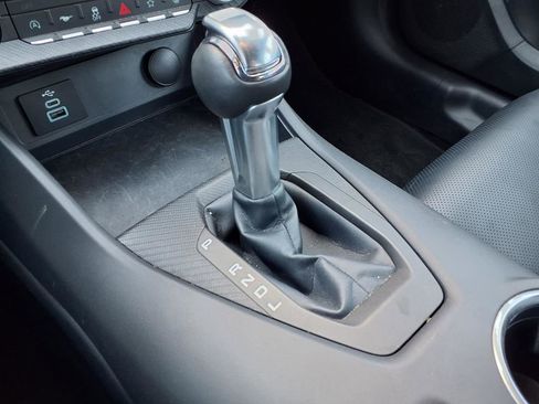 Used 2025 Ford Mustang Premium RWD image 19