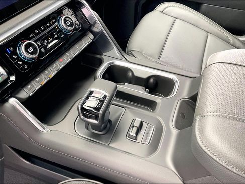 New 2026 GMC Sierra 1500 Denali image 8