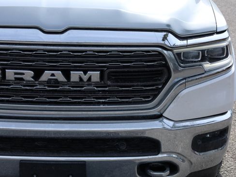Used 2019 RAM 1500 Limited image 18