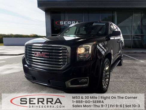 Used 2017 GMC Yukon SLT w/ Premium Edition AWD/4WD image 1