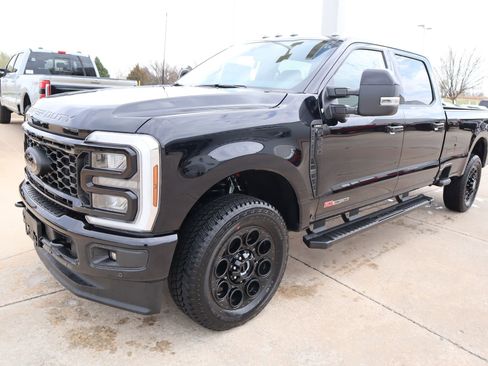 New 2026 Ford F350 Lariat w/ Black Appearance Package image 12