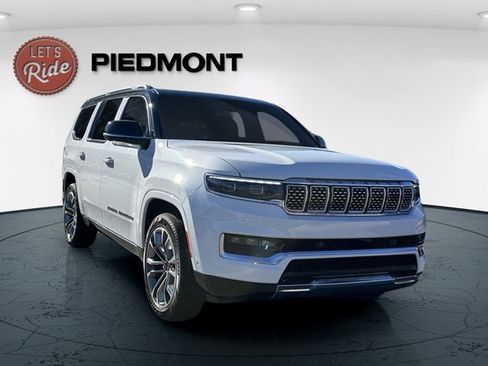 Used 2024 Jeep Grand Wagoneer Series III image 1
