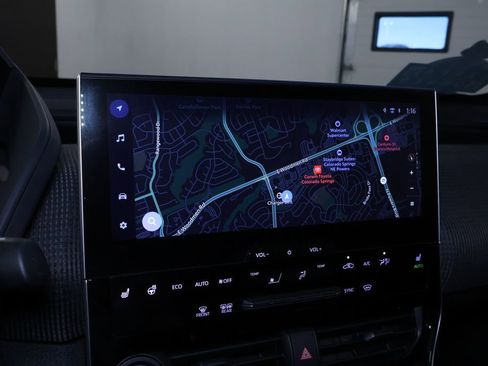 Used 2024 Toyota bZ4X XLE image 27