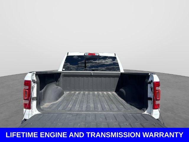 Used 2022 RAM 1500 Laramie w/ Sport Appearance Package AWD/4WD image 12