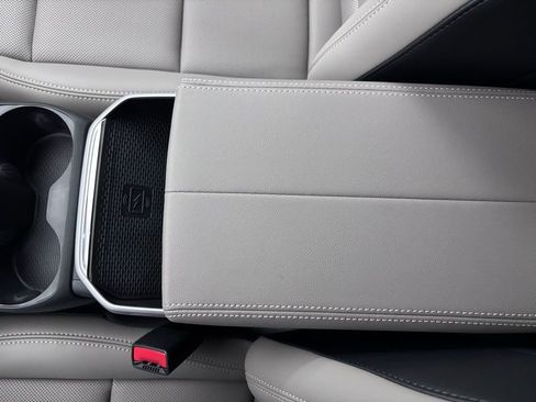 New 2026 GMC Terrain Elevation w/ Elevation Premium Package image 29