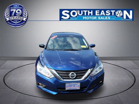 Used 2017 Nissan Altima 2.5 SR FWD image 3