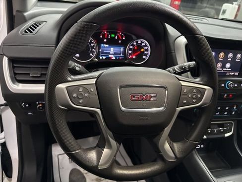Used 2023 GMC Terrain SLE image 13