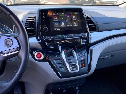 Used 2024 Honda Odyssey Touring image 7