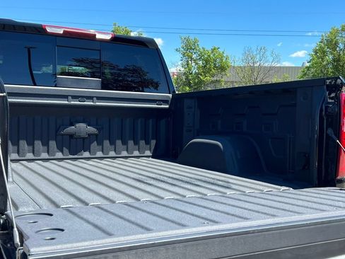 Used 2026 Chevrolet Silverado 1500 LT Trail Boss w/ Convenience Package II AWD/4WD image 8