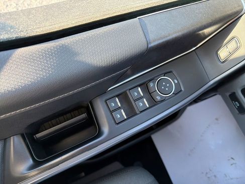 Used 2025 Ford F150 XLT w/ Equipment Group 301A Standard image 17