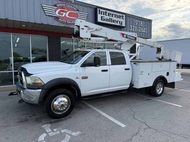 Used 2012 RAM 5500 4x4 Crew Cab w/ ST Decor Group image 2