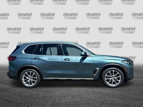 Certified 2024 BMW X5 xDrive40i w/ Parking Assistance Package image 3