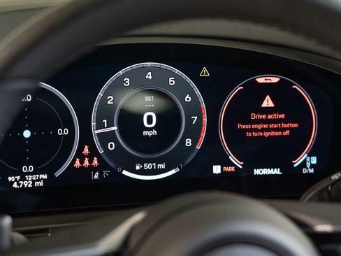 Certified 2026 Porsche Cayenne AWD/4WD image 19