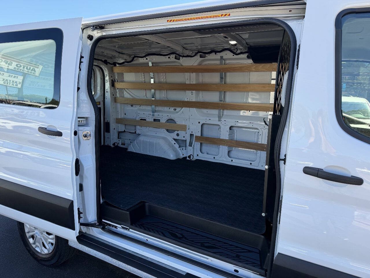 Used 2025 Ford Transit 250 Low Roof w/ Exterior Upgrade Package RWD image 10