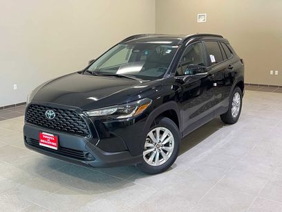New 2025 Toyota Corolla Cross LE