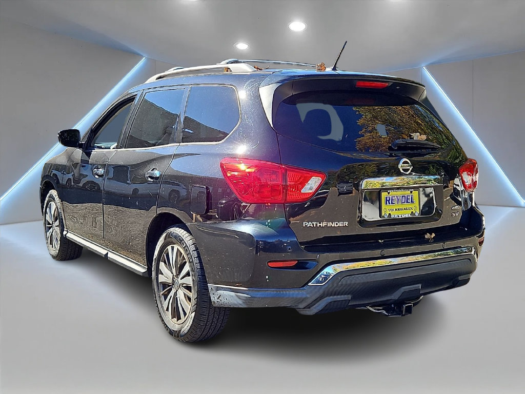Used 2017 Nissan Pathfinder SV AWD/4WD image 6