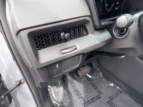 Used 2024 Honda CR-V LX image 17