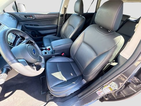 Used 2019 Subaru Outback 2.5i Limited AWD/4WD image 20