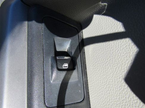 Used 2018 Ford F150 XLT w/ Equipment Group 301A Mid image 34