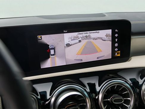 Used 2022 Mercedes-Benz CLA 250 image 20