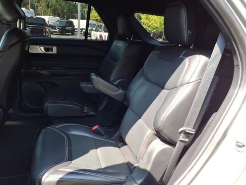 Used 2020 Ford Explorer ST w/ ST Street Pack AWD/4WD image 30
