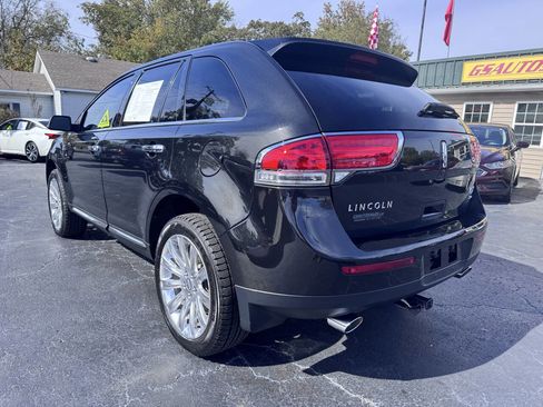 Used 2013 Lincoln MKX Base AWD 4dr SUV image 4