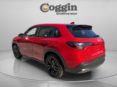 New 2026 Honda HR-V Sport image 4
