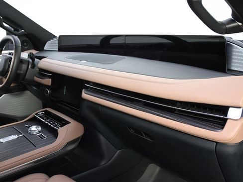 New 2026 Lincoln Navigator L Black Label AWD/4WD image 15