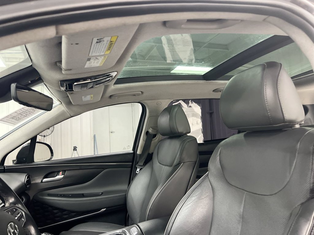 Used 2022 Hyundai Santa Fe Limited AWD/4WD image 20