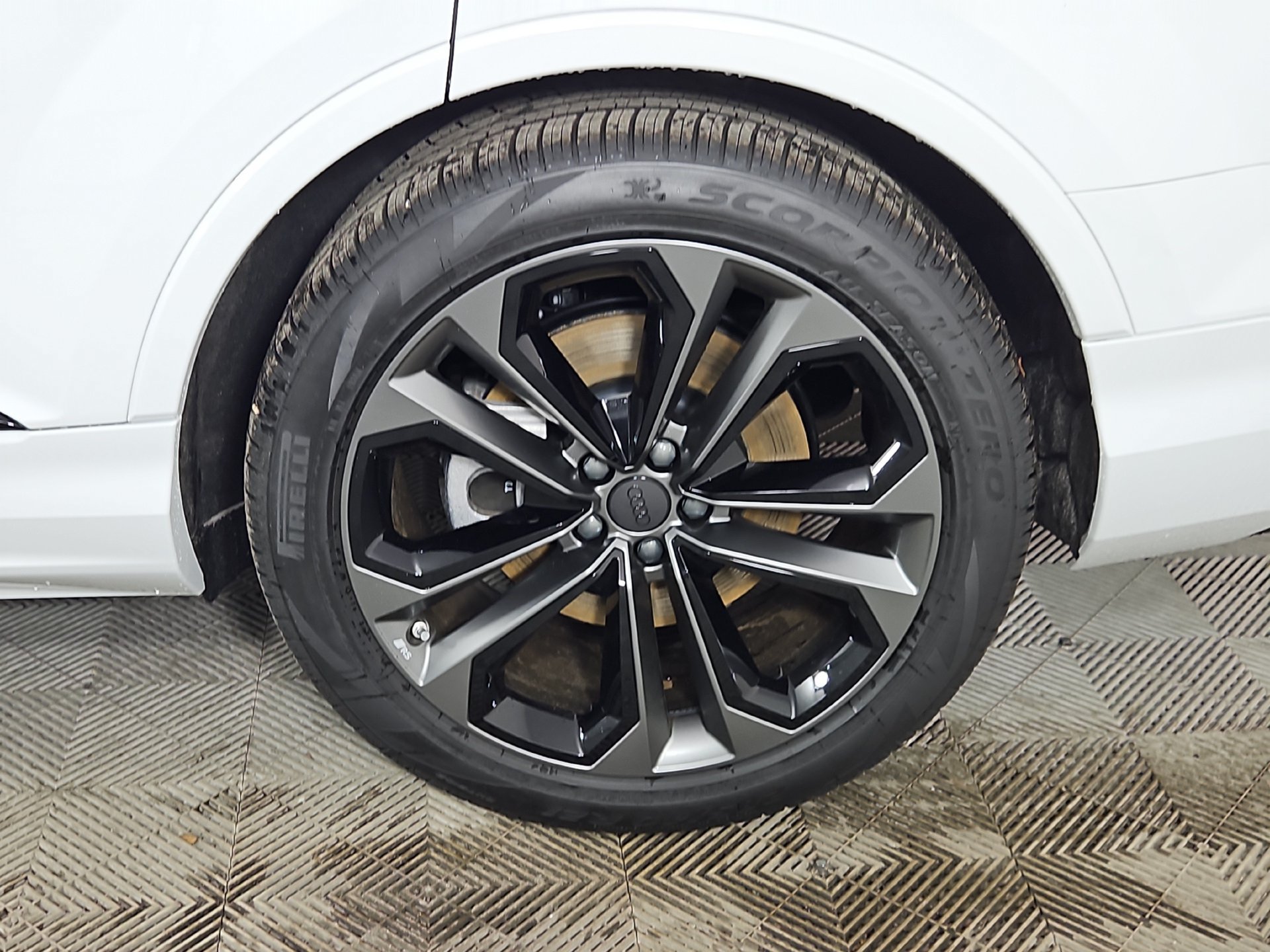 New 2026 Audi Q7 3.0T Premium Plus AWD/4WD image 12