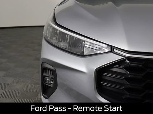 Certified 2024 Ford Escape ST-Line Select image 14