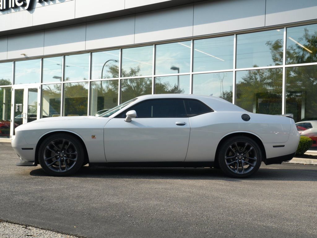 Used 2023 Dodge Challenger R/T Scat Pack RWD image 6