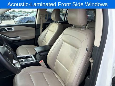 Used 2024 Ford Explorer XLT w/ Equipment Group 202A AWD/4WD image 15