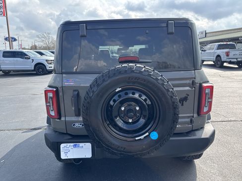 New 2026 Ford Bronco Outer Banks image 6