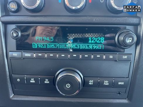 Used 2024 Chevrolet Express 2500 w/ Driver Convenience Package image 29