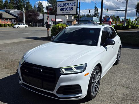 Used 2019 Audi SQ5 Premium Plus w/ Premium Plus Package AWD/4WD image 1